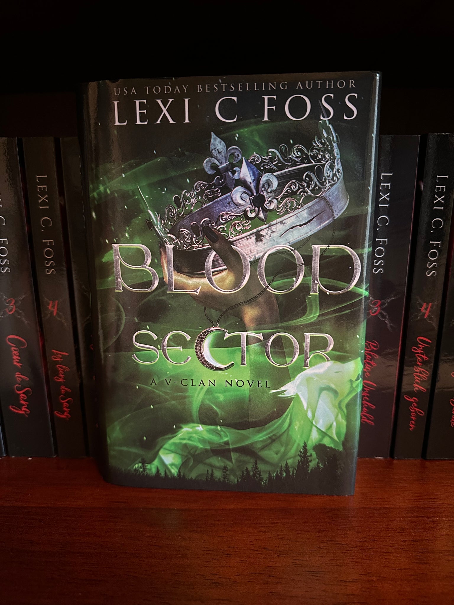 Blood Sector- Hardcover (V-Clan: Book 1)
