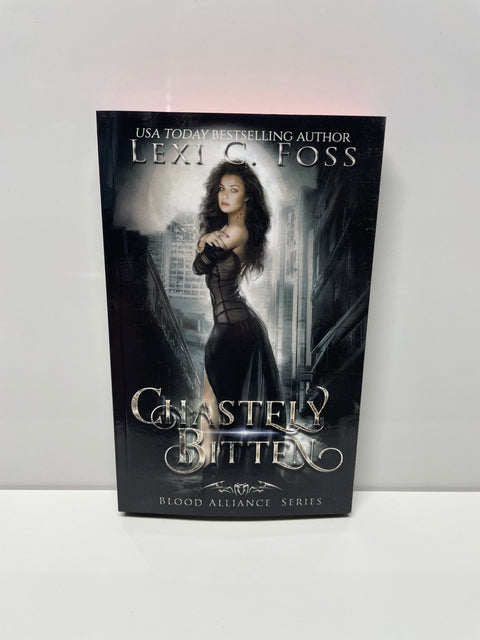 Chastely Bitten (Blood Alliance: Book 1) (painted edge)