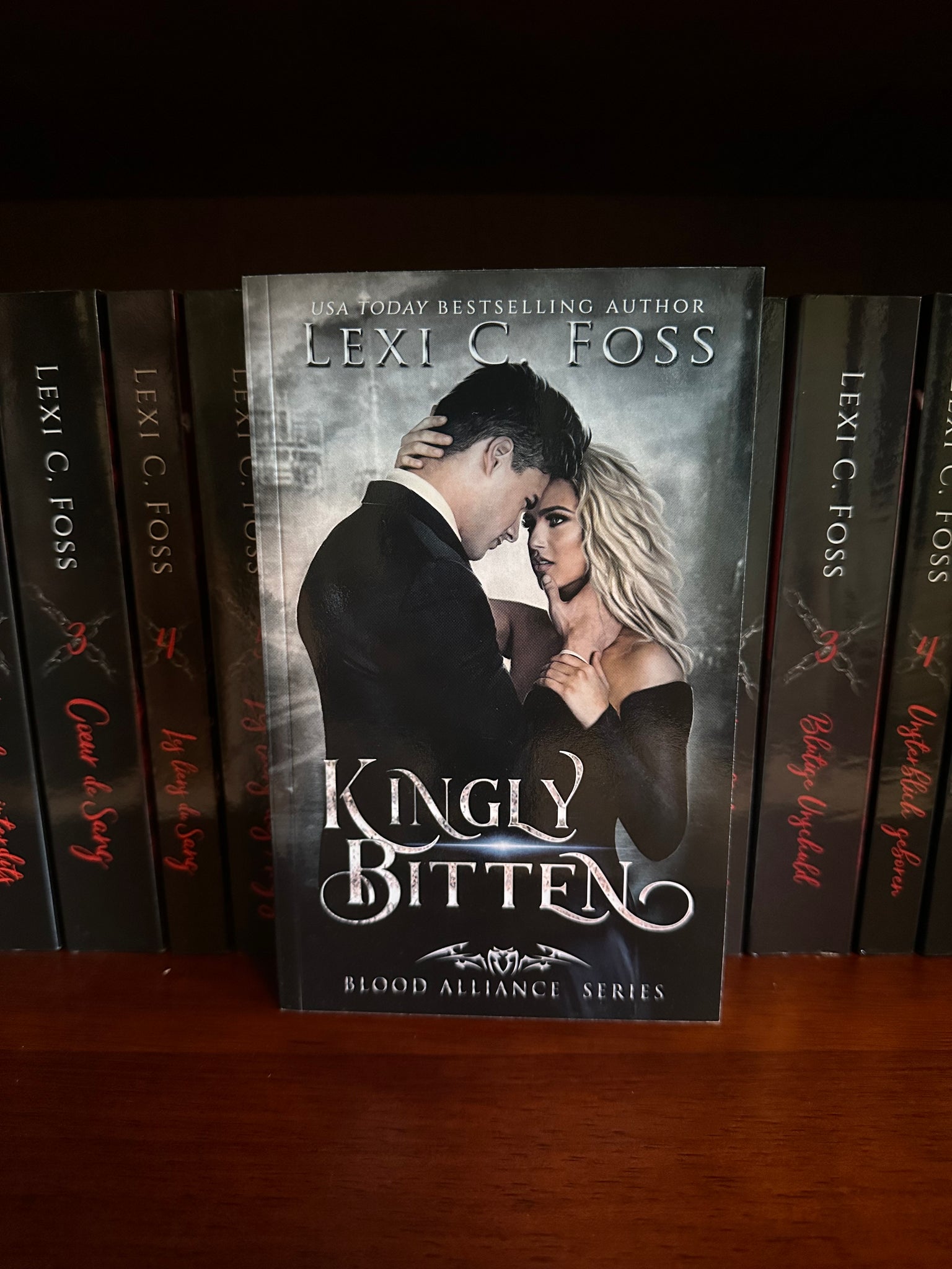 Kingly Bitten (Blood Alliance: Book 5)